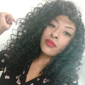 Meet your Posher, Sandra